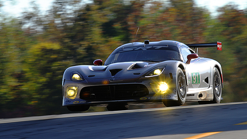 Illustration for article titled Entirely Gratuitous ALMS SRT Viper Porn